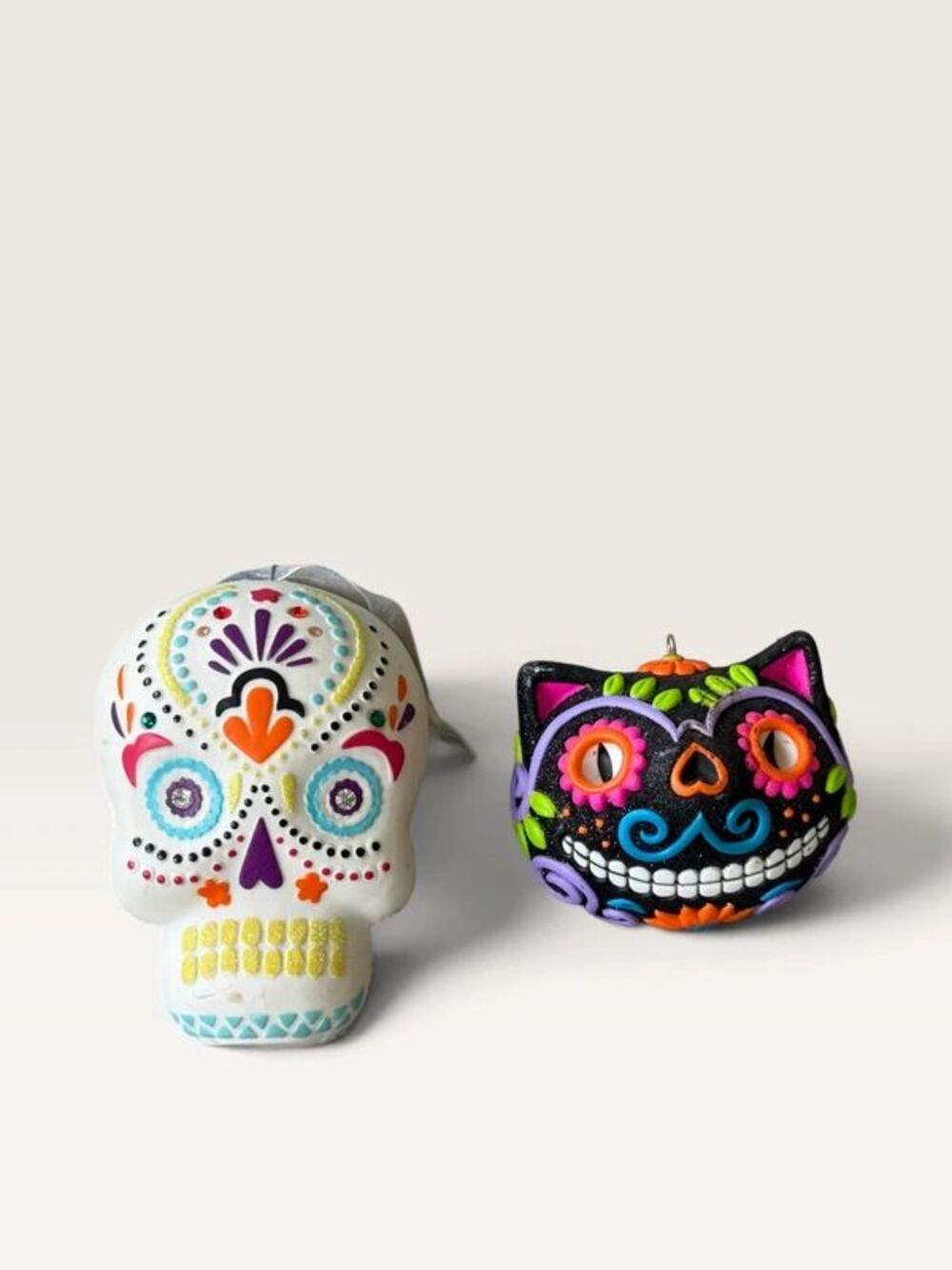 Vintage Hallmark Keepsake Día de los Muertos Sugar Skull Ornaments (Set of 2)